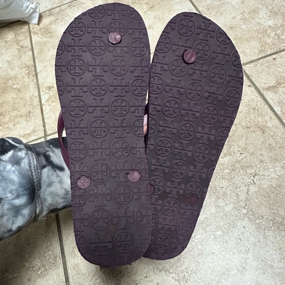 Tory Burch Flip flops - Picture 3 of 3